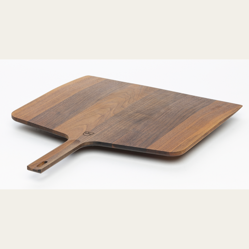 Pelle à pizza en noyer, à l'unité