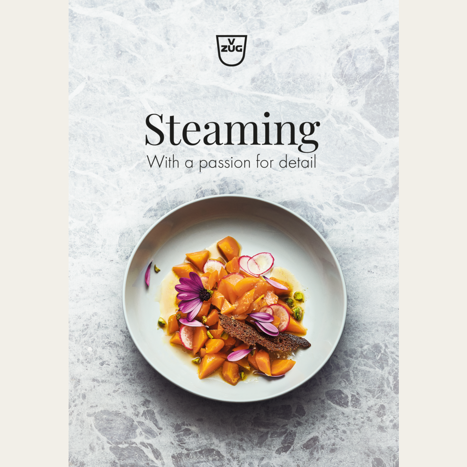 Recipe book 'Steaming – With a passion for detail' in English