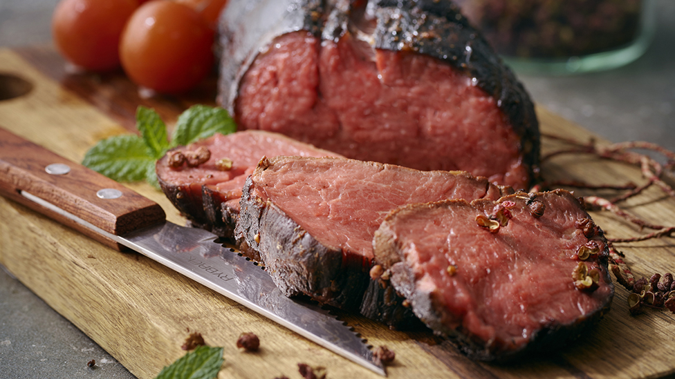 Gently roasted fillet of beef with Szechuan pepper