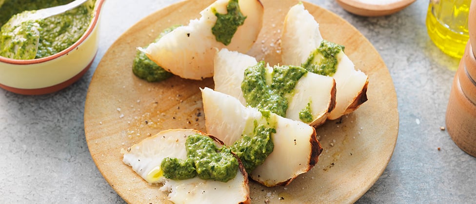 Geroosterde knolselderij met salsa verde