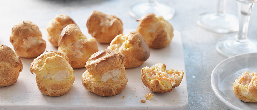 Petits choux au saumon fumé